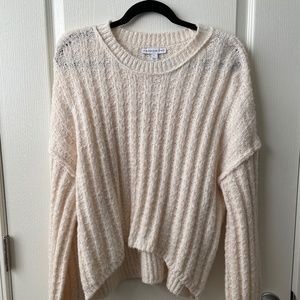NWT Women's "And Now This" Cream Hi-lo super soft comfy crop sweater size L